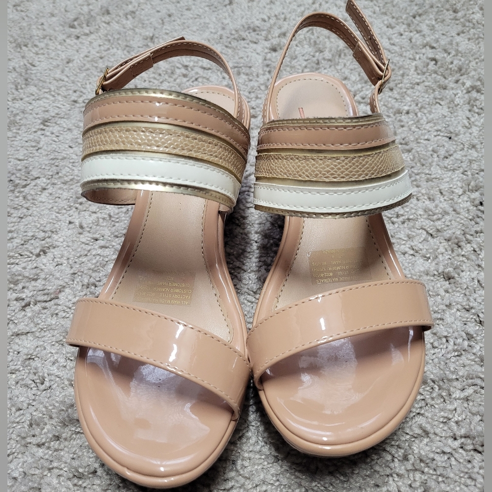 Size 8 sandals